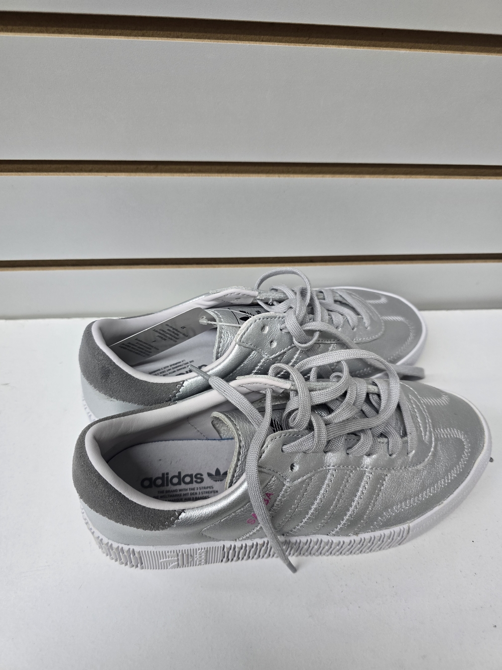 adidas Kids Silver Low-Top Sneakers 6
